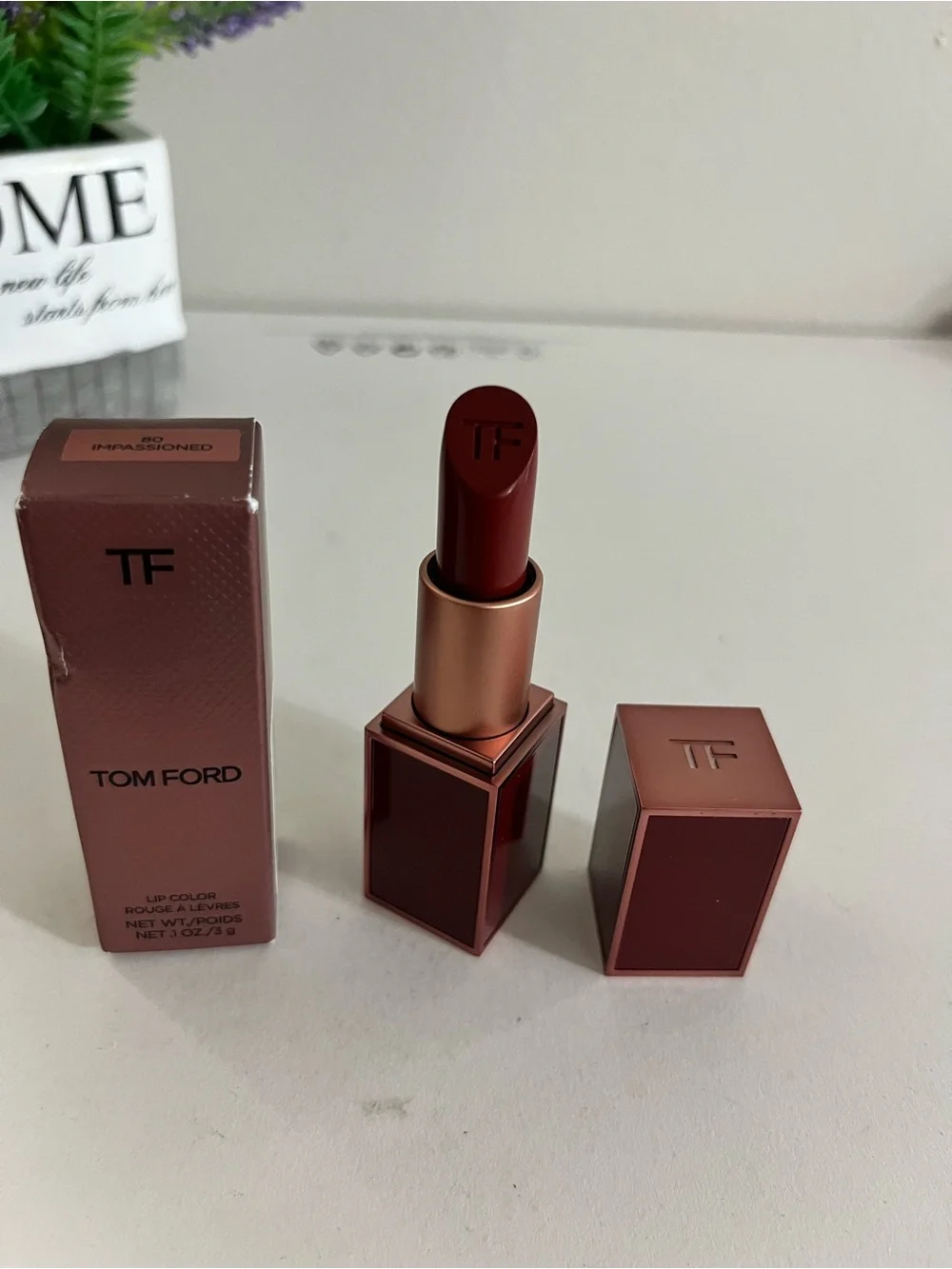 Tom Ford shade 80